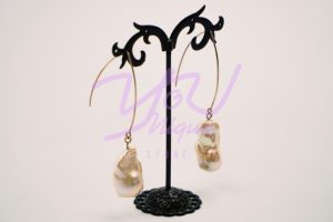 Baroque White Pearl Dangling Earrings