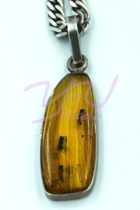 Three Ants Amber Pendant