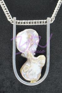 Pearl U Pendant